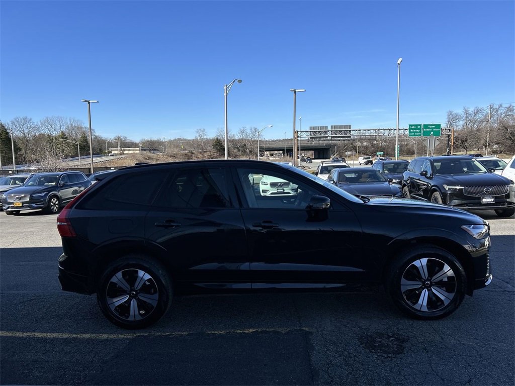 Used 2025 Volvo XC60 T8 Core w/ Protection Package Premier image 9