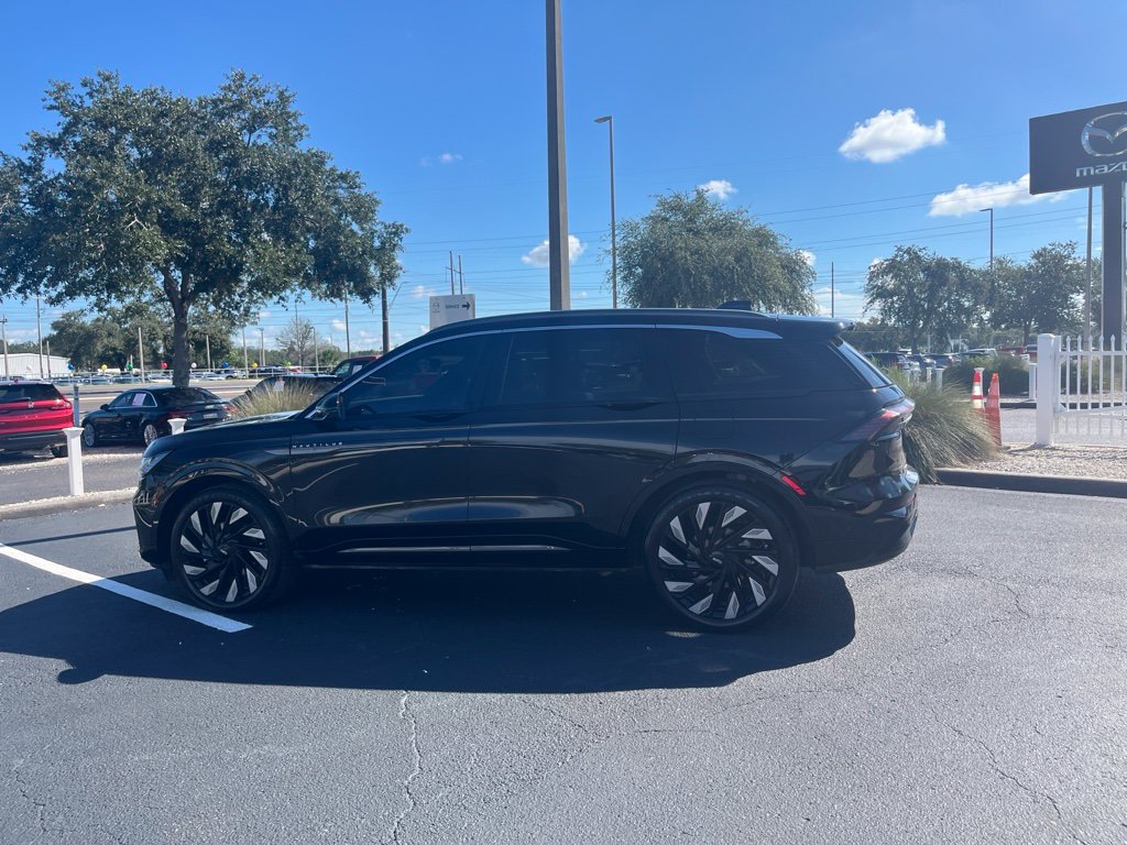 Used 2024 Lincoln Nautilus Black Label w/ Jet Appearance Package (87T) AWD/4WD image 7