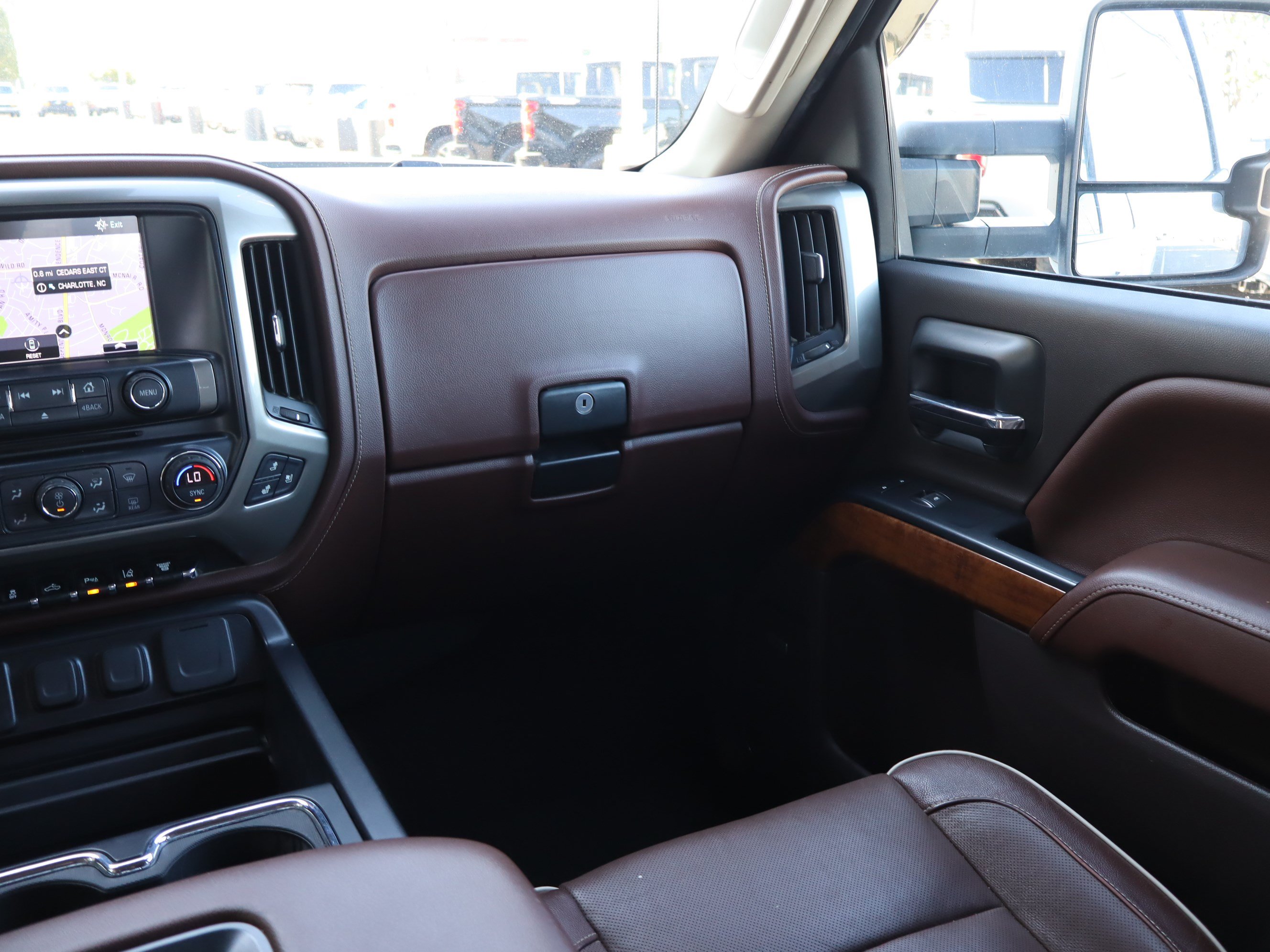 Used 2019 Chevrolet Silverado 2500 High Country w/ Duramax Plus Package AWD/4WD image 17