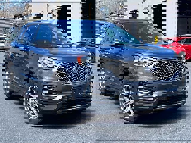 Used 2024 Ford Edge SEL