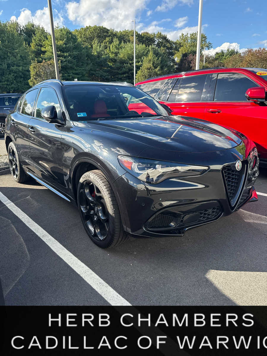 Used 2024 Alfa Romeo Stelvio Veloce