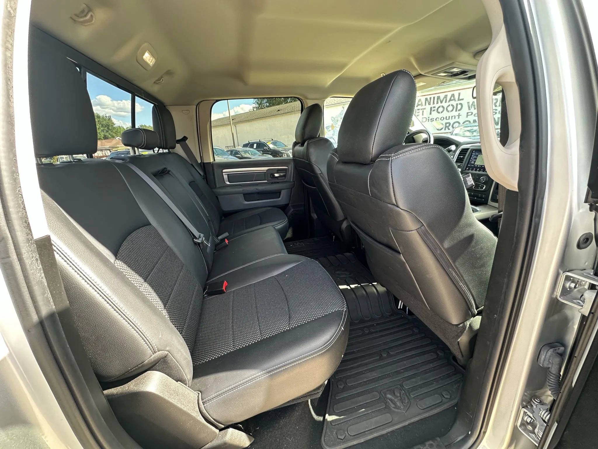 Used 2018 RAM 2500 Big Horn image 27