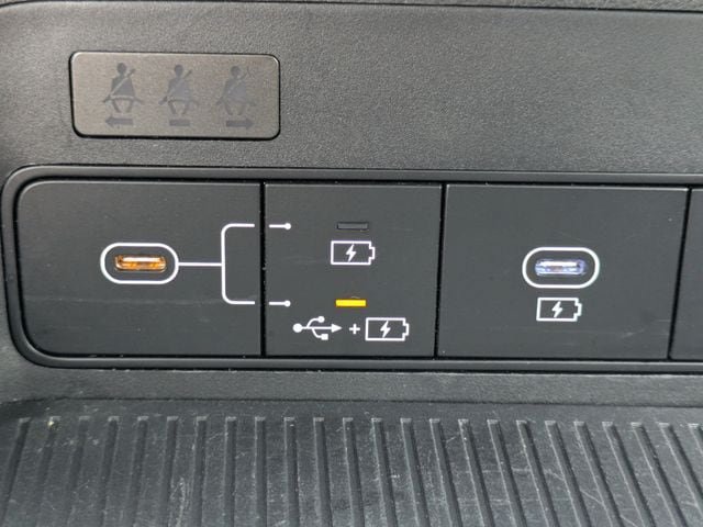 Used 2024 Hyundai Kona SEL AWD/4WD image 21