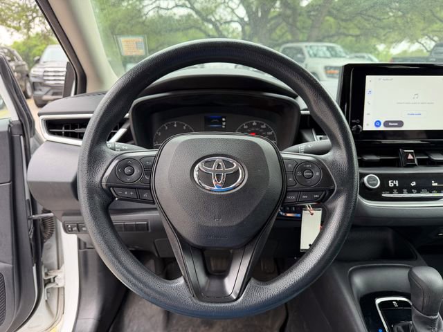 Used 2023 Toyota Corolla LE FWD image 8