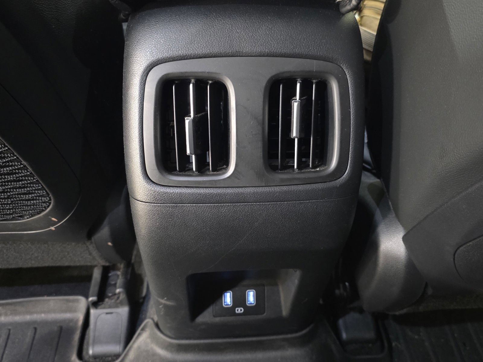 Used 2024 Hyundai Tucson Limited AWD/4WD image 12