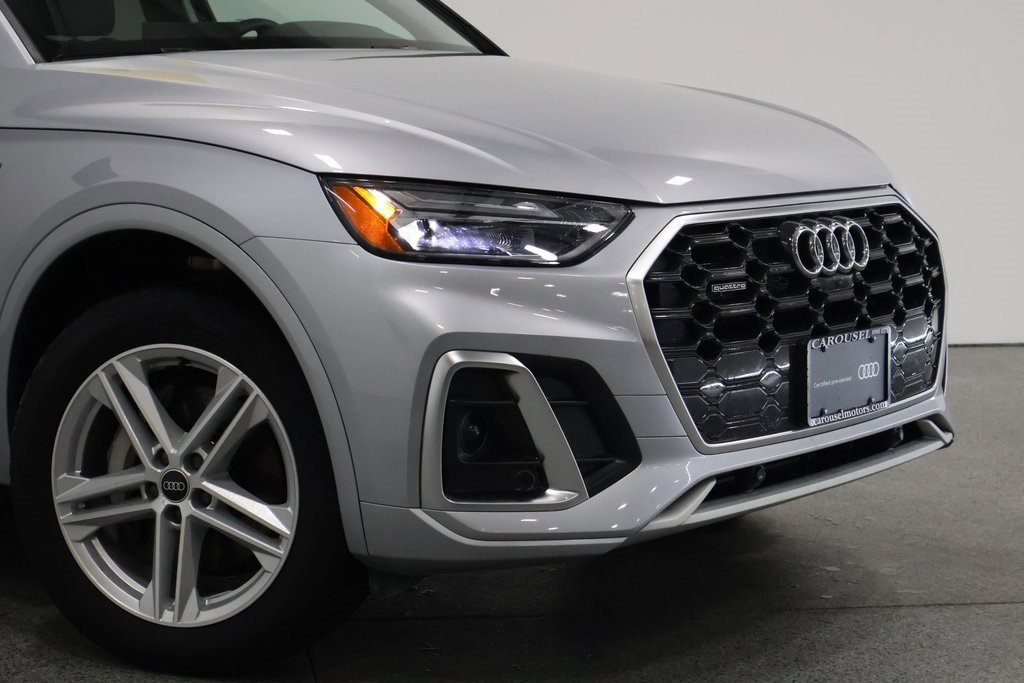 Certified 2025 Audi Q5 e Premium Plus w/ Premium Plus Package image 3