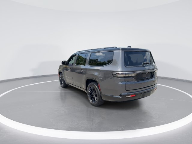 New 2026 Jeep Grand Wagoneer L Summit w/ Premium Group III AWD/4WD image 6