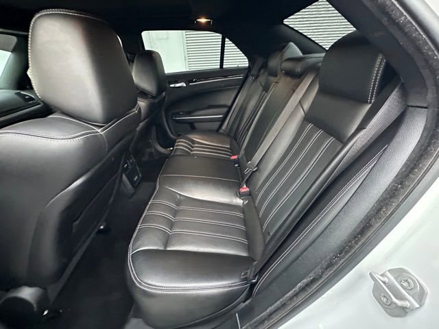Used 2022 Chrysler 300 S image 29