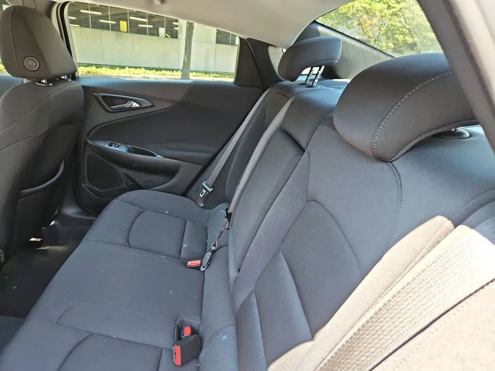 Used 2023 Chevrolet Malibu LT image 13