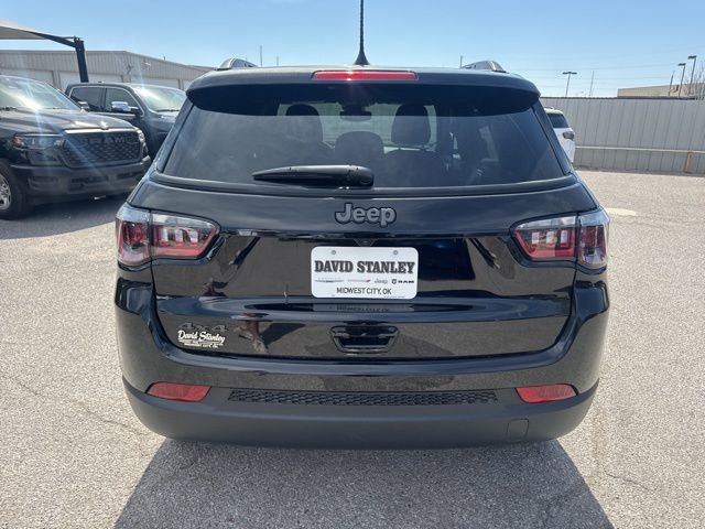 New 2026 Jeep Compass Latitude image 5