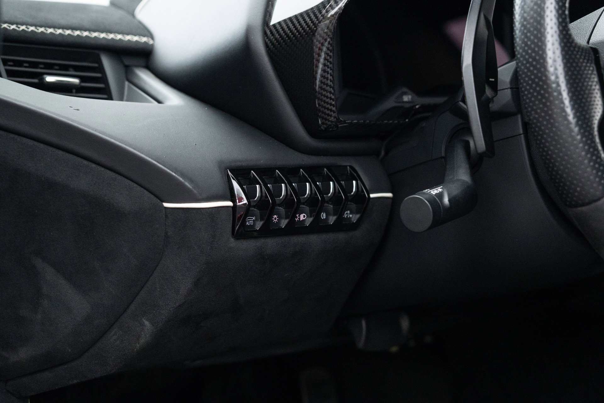Used 2021 Lamborghini Aventador SVJ AWD/4WD image 56
