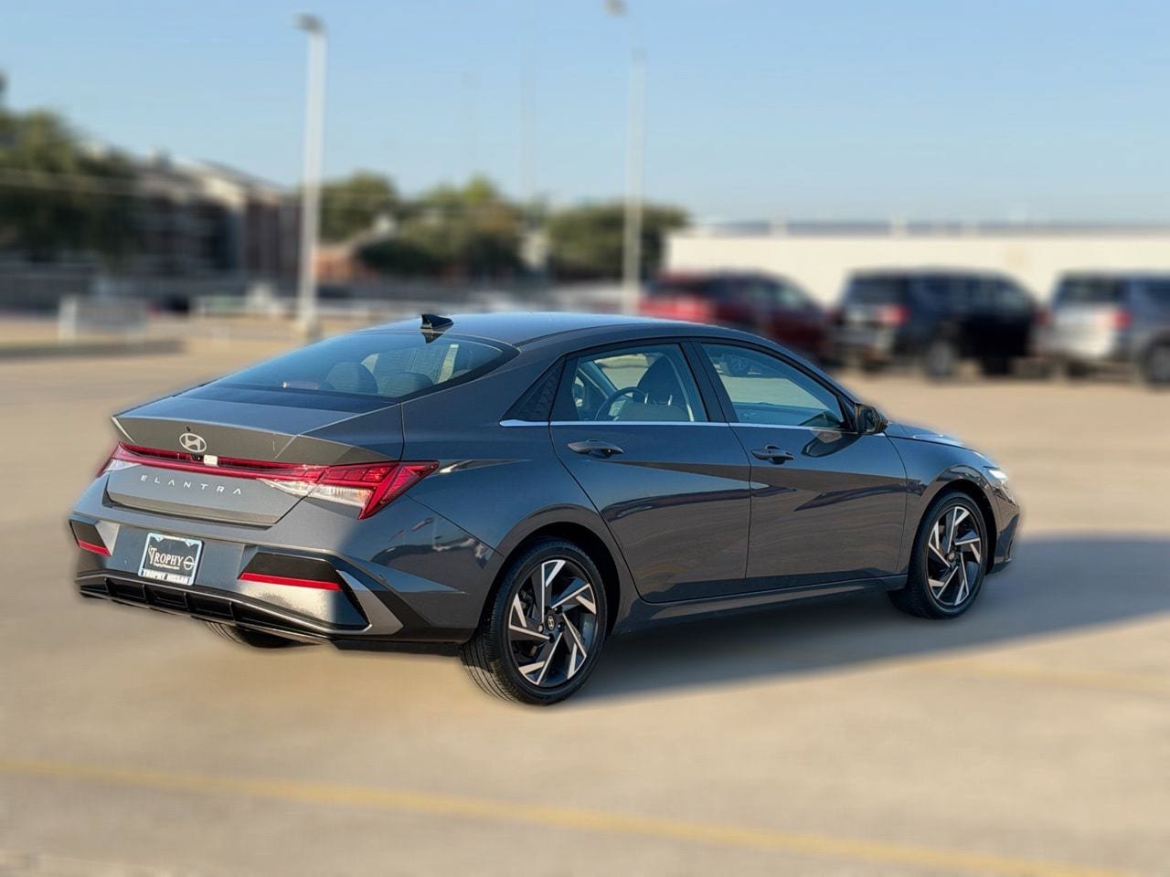 Used 2025 Hyundai Elantra SEL FWD image 7