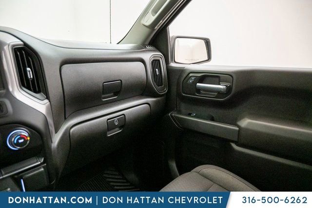 Used 2022 Chevrolet Silverado 1500 Custom image 15