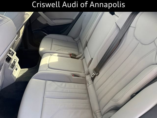 Used 2025 Audi Q5 2.0T Premium w/ Convenience Plus Package image 14