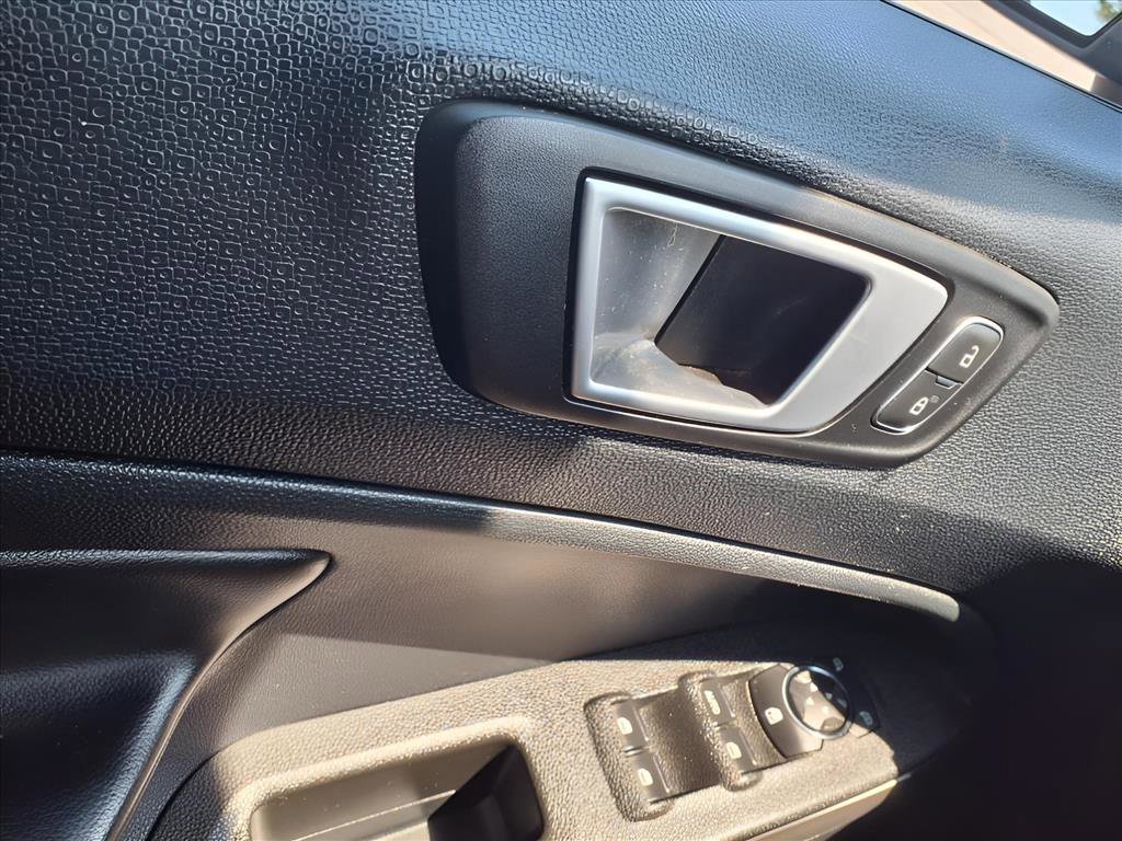 Used 2021 Ford EcoSport Titanium w/ Interior Protection Package image 25