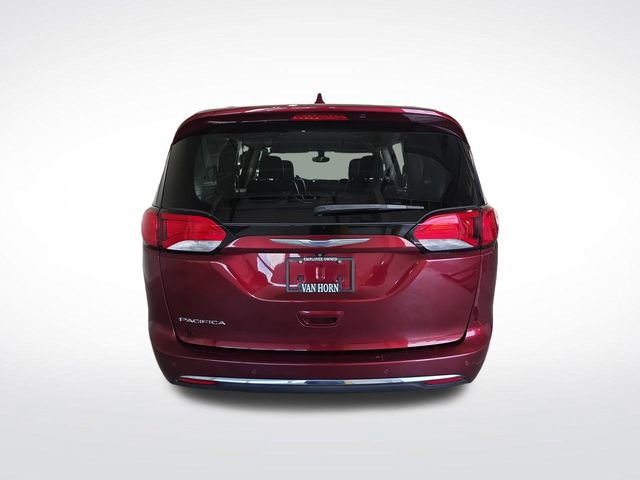 Used 2017 Chrysler Pacifica Touring-L Plus image 15