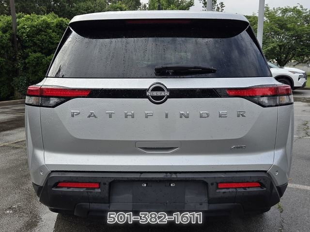 Used 2024 Nissan Pathfinder S AWD/4WD image 4