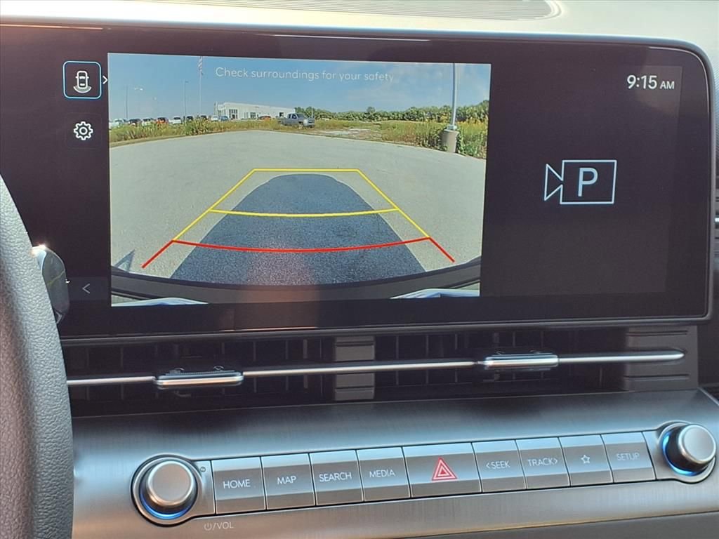 Used 2025 Hyundai Kona SE image 9