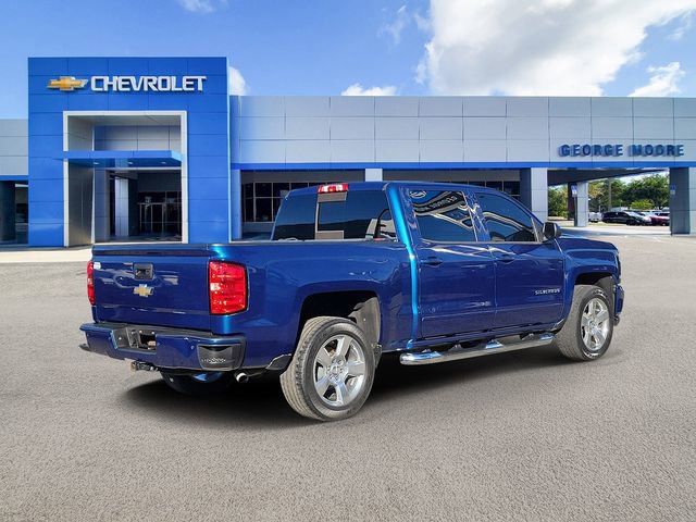 Used 2018 Chevrolet Silverado 1500 LT w/ All Star Edition image 4