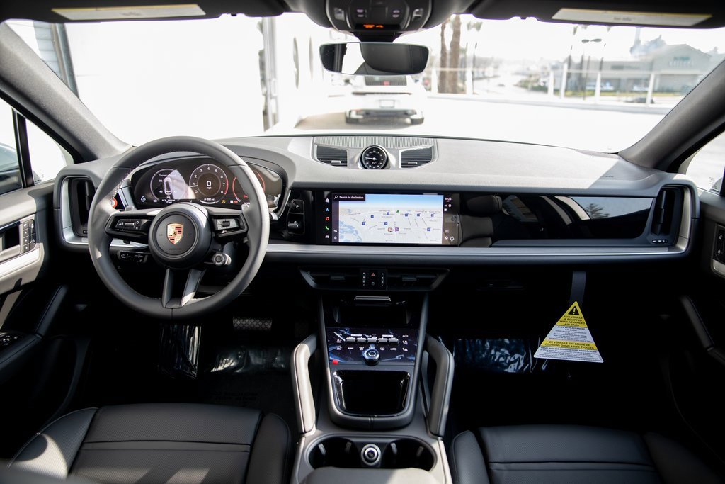 New 2026 Porsche Cayenne image 21