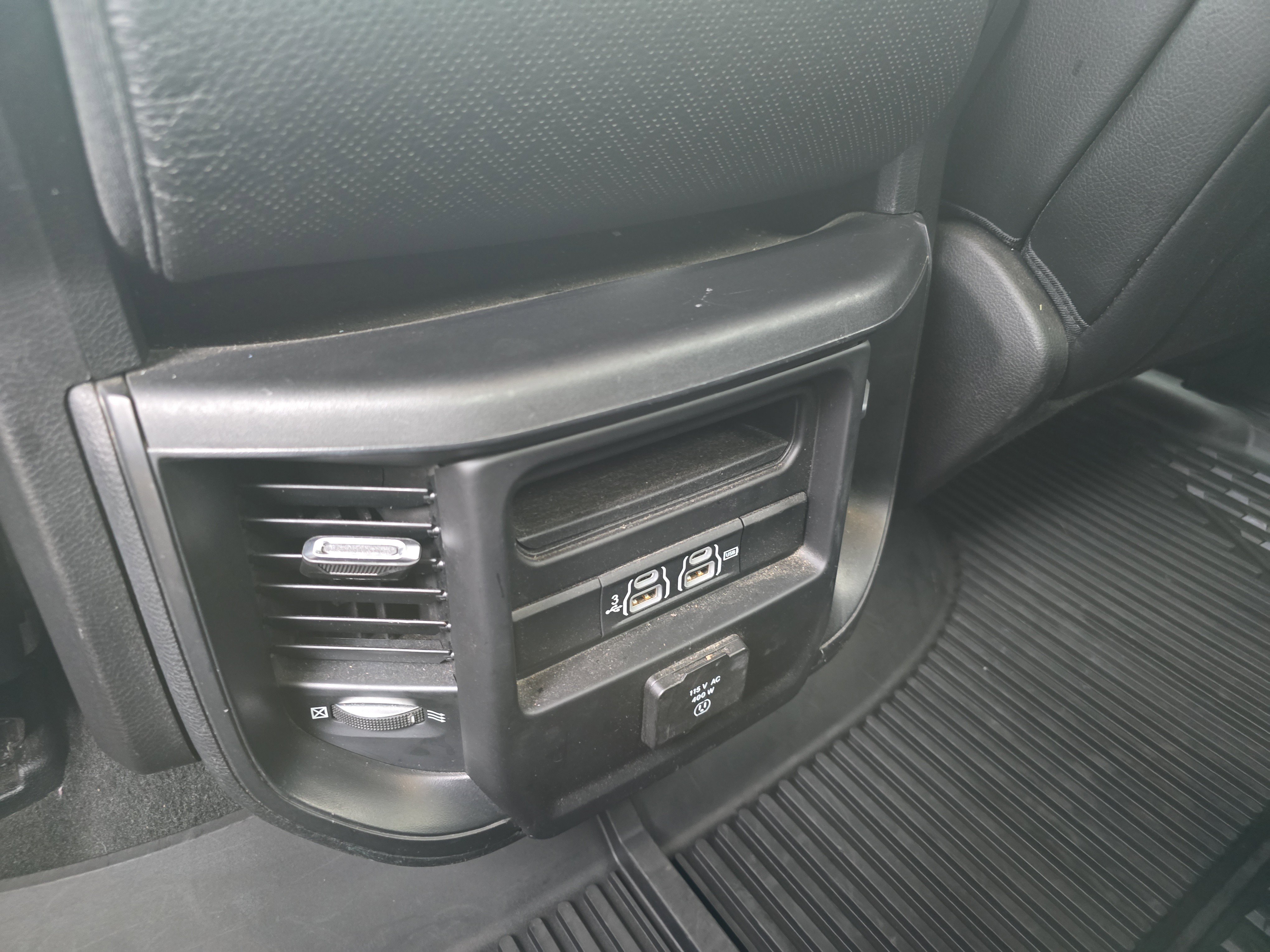 Used 2020 RAM 1500 Laramie image 17