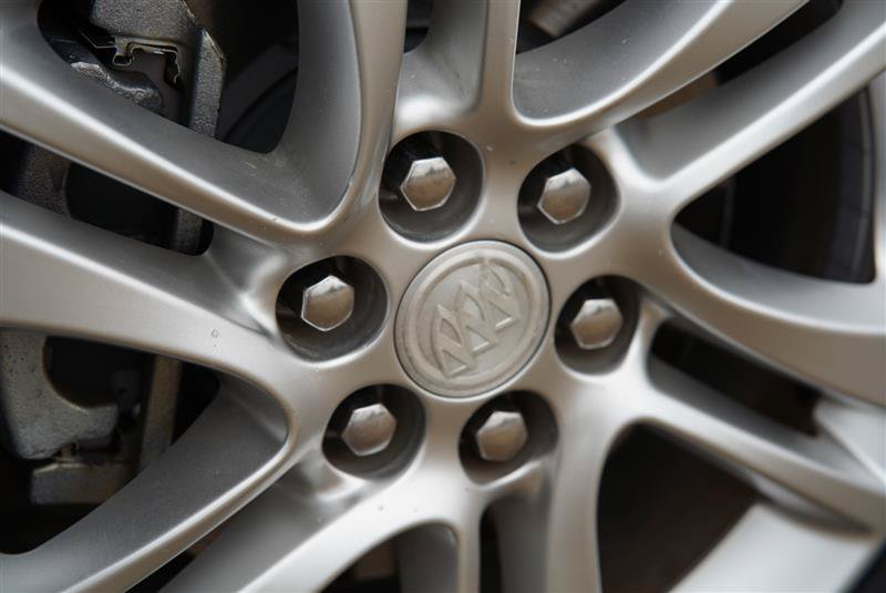 Used 2020 Buick Enclave Essence FWD image 14