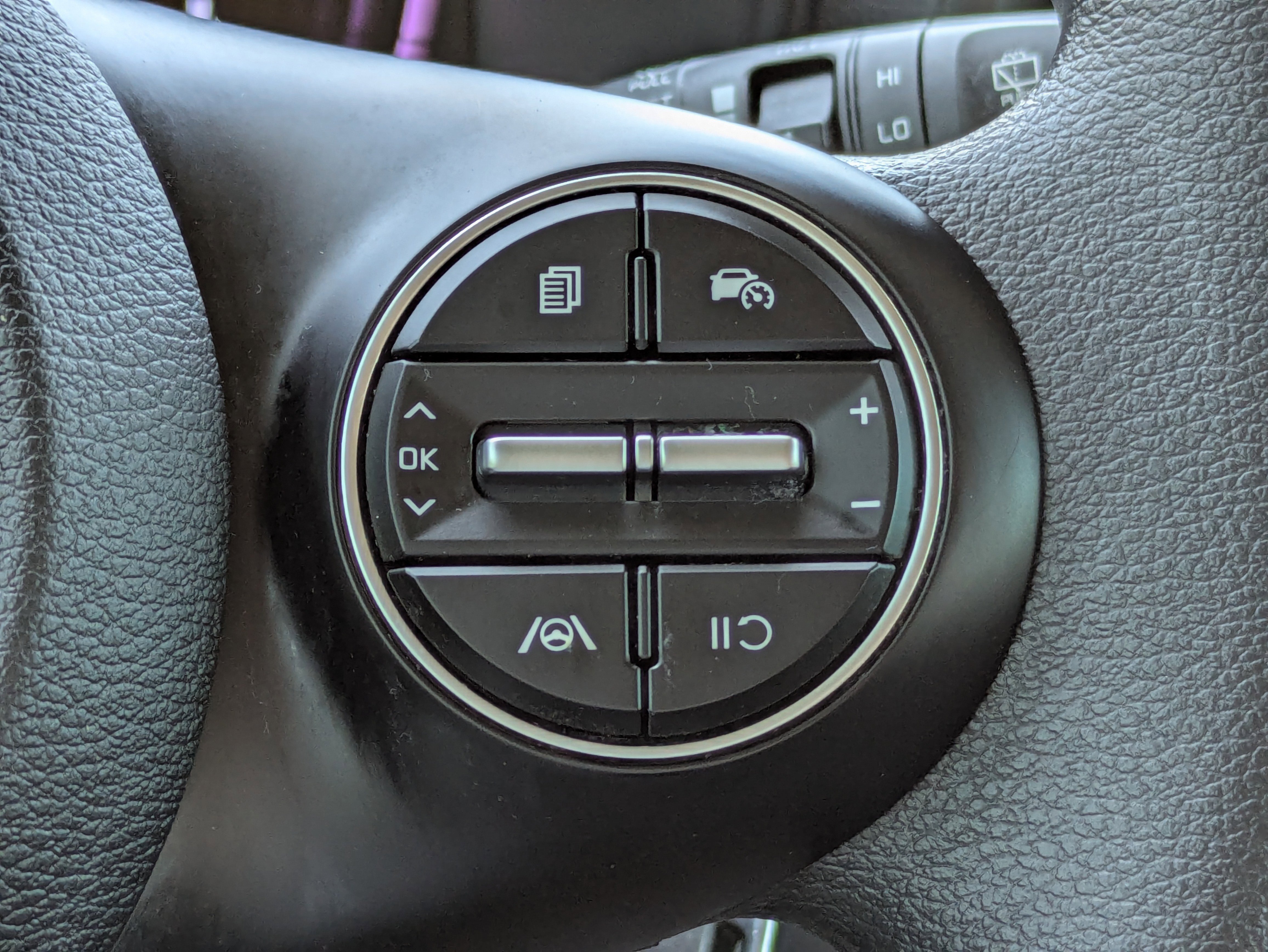 Used 2024 Kia Soul LX image 23