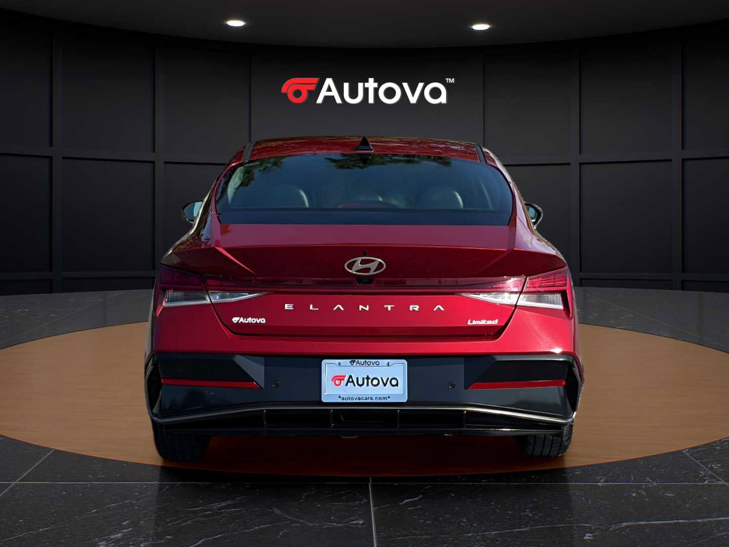 Used 2024 Hyundai Elantra Limited FWD image 4