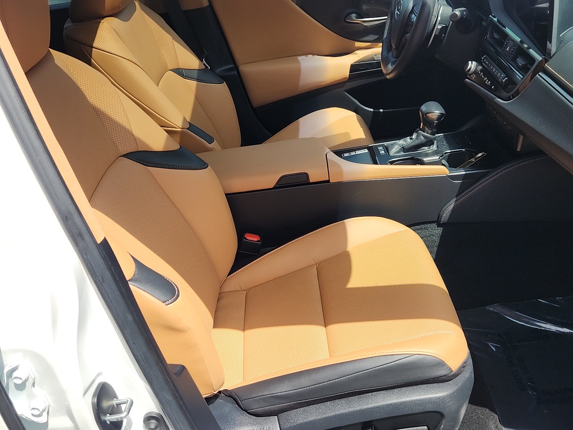 Used 2023 Lexus ES 300h w/ Premium Package FWD image 30