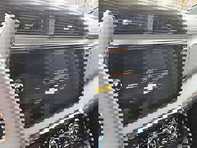 New 2026 GMC Sierra 3500 AT4 image 19