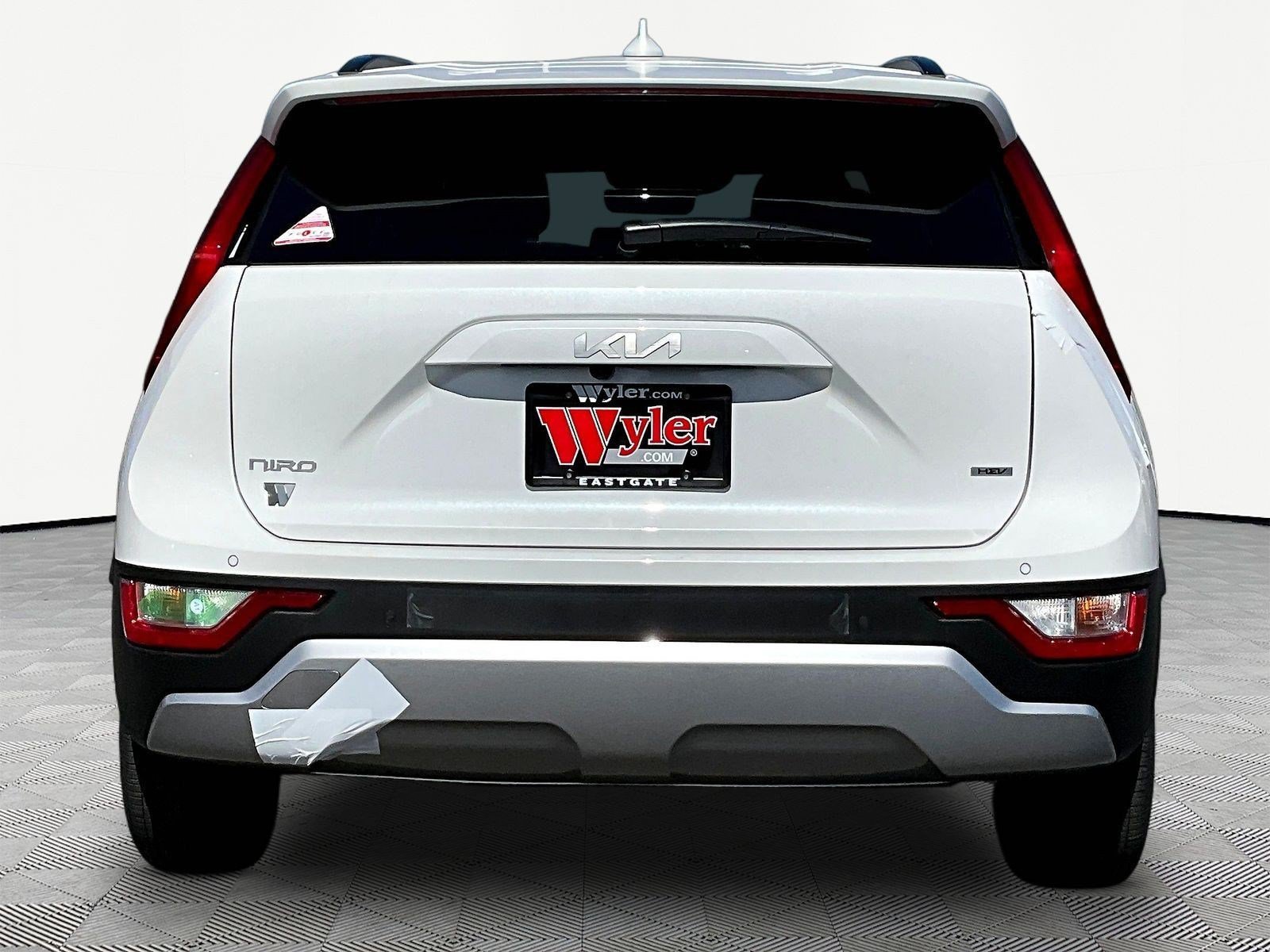 New 2026 Kia Niro EX FWD image 5