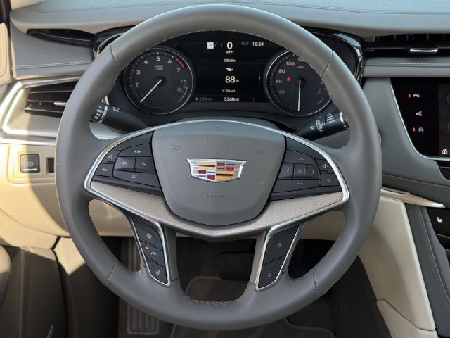 New 2026 Cadillac XT5 Premium Luxury FWD image 11