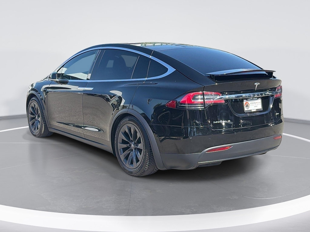 Used 2018 Tesla Model X 75D AWD/4WD image 5