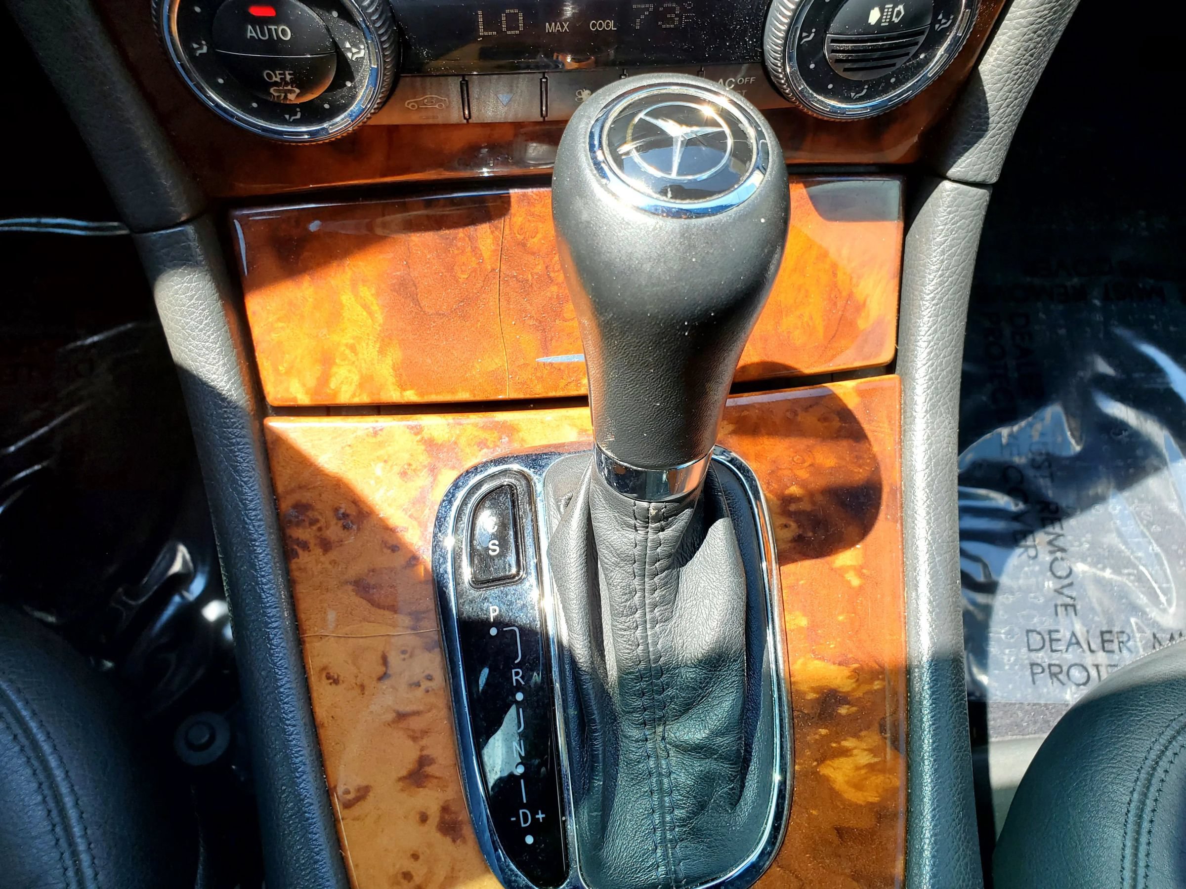 Used 2005 Mercedes-Benz CLK 500 Cabriolet image 34