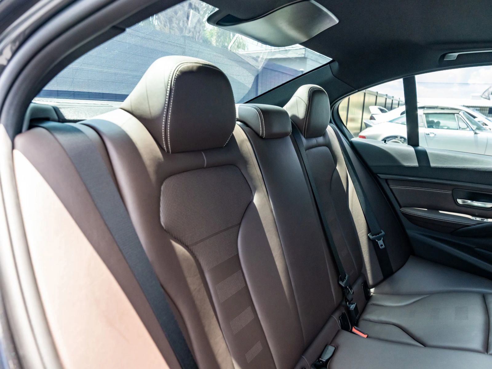 Used 2017 BMW M3 RWD image 22