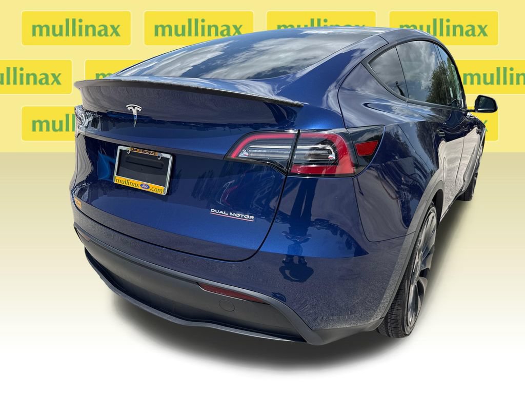 Used 2023 Tesla Model Y Performance AWD/4WD image 4