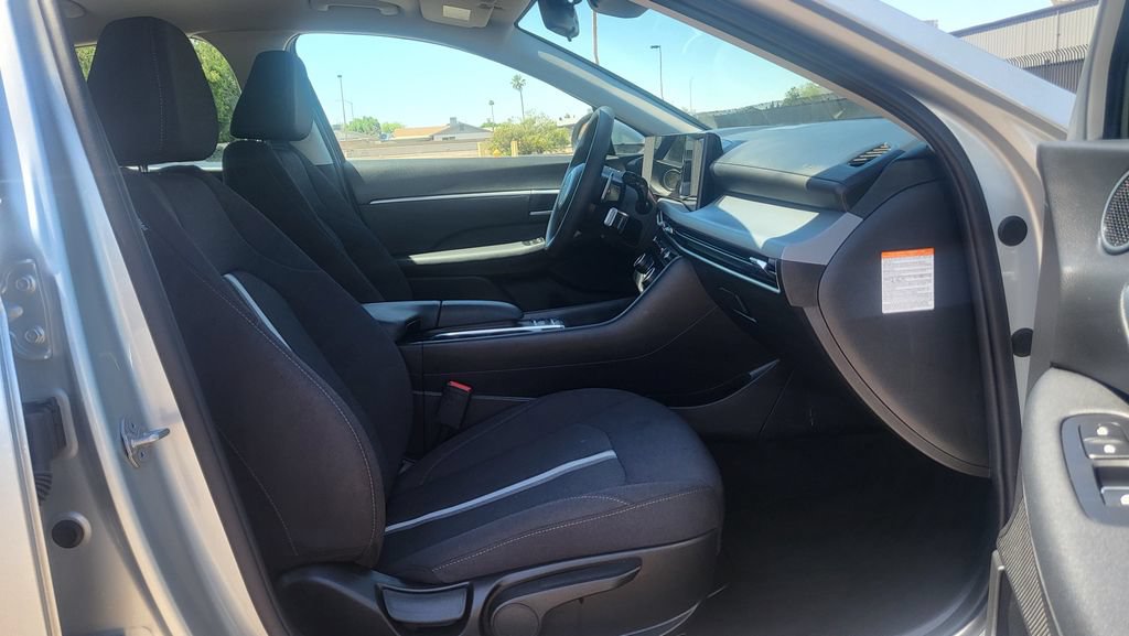 Used 2026 Hyundai Sonata Blue FWD image 18