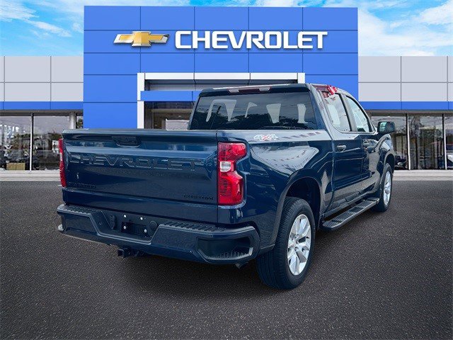 Certified 2022 Chevrolet Silverado 1500 Custom w/ LPO, Dark Essentials Package image 4