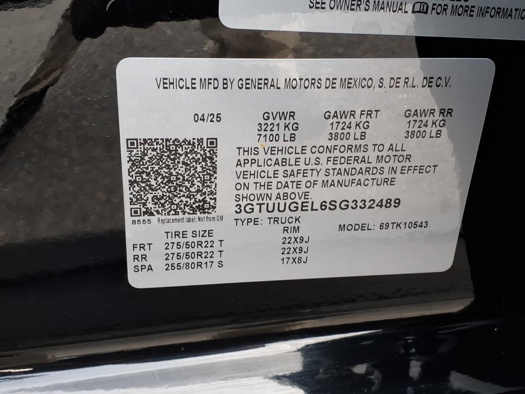 Certified 2025 GMC Sierra 1500 Denali w/ Denali Reserve Package AWD/4WD image 32