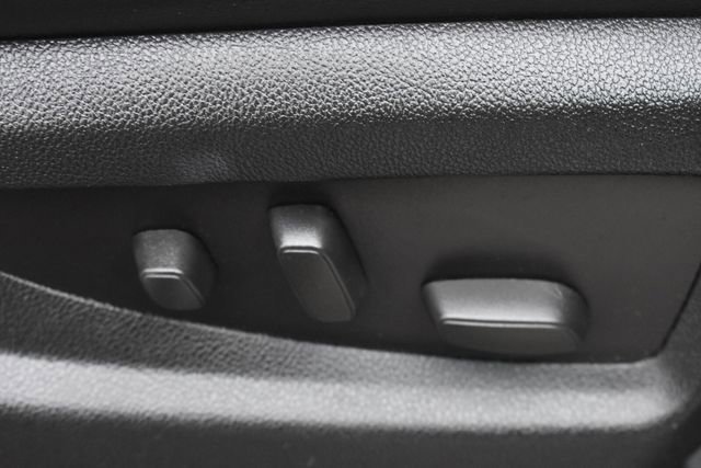 Used 2016 GMC Sierra 1500 SLT w/ SLT Premium Package image 16