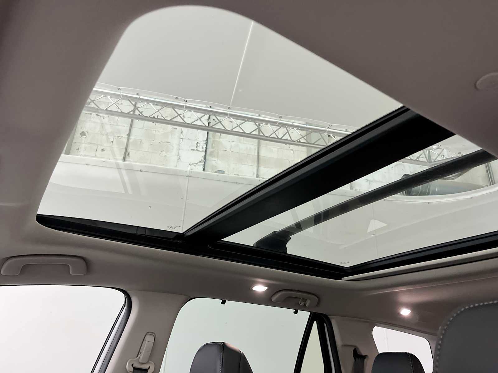 Used 2023 Honda Pilot Touring image 22