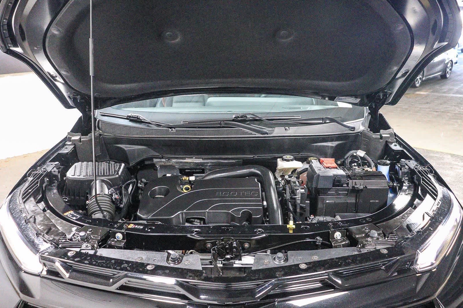 Used 2025 Chevrolet Equinox RS w/ Safety and Technology Package FWD image 27