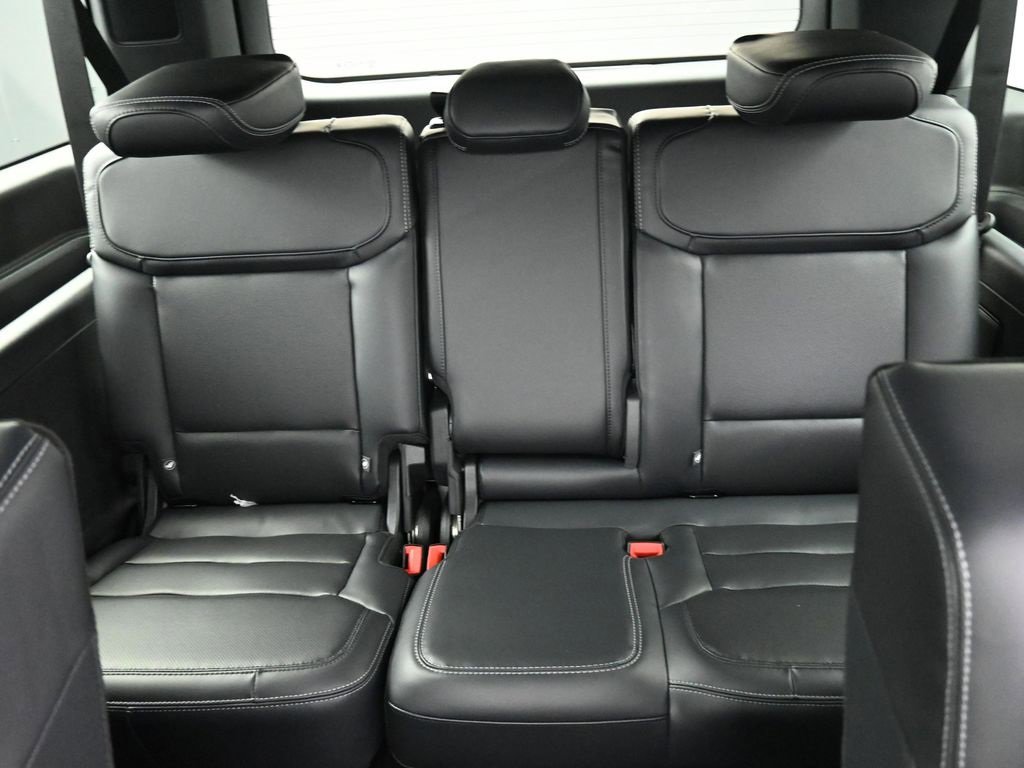 New 2025 Ford Expedition Max Platinum w/ Stealth Performance Package image 24