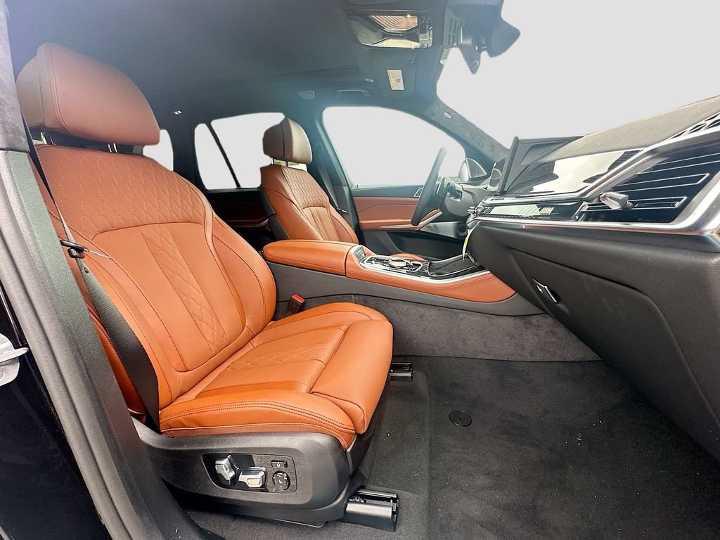 New 2026 BMW X5 M60i AWD/4WD image 30