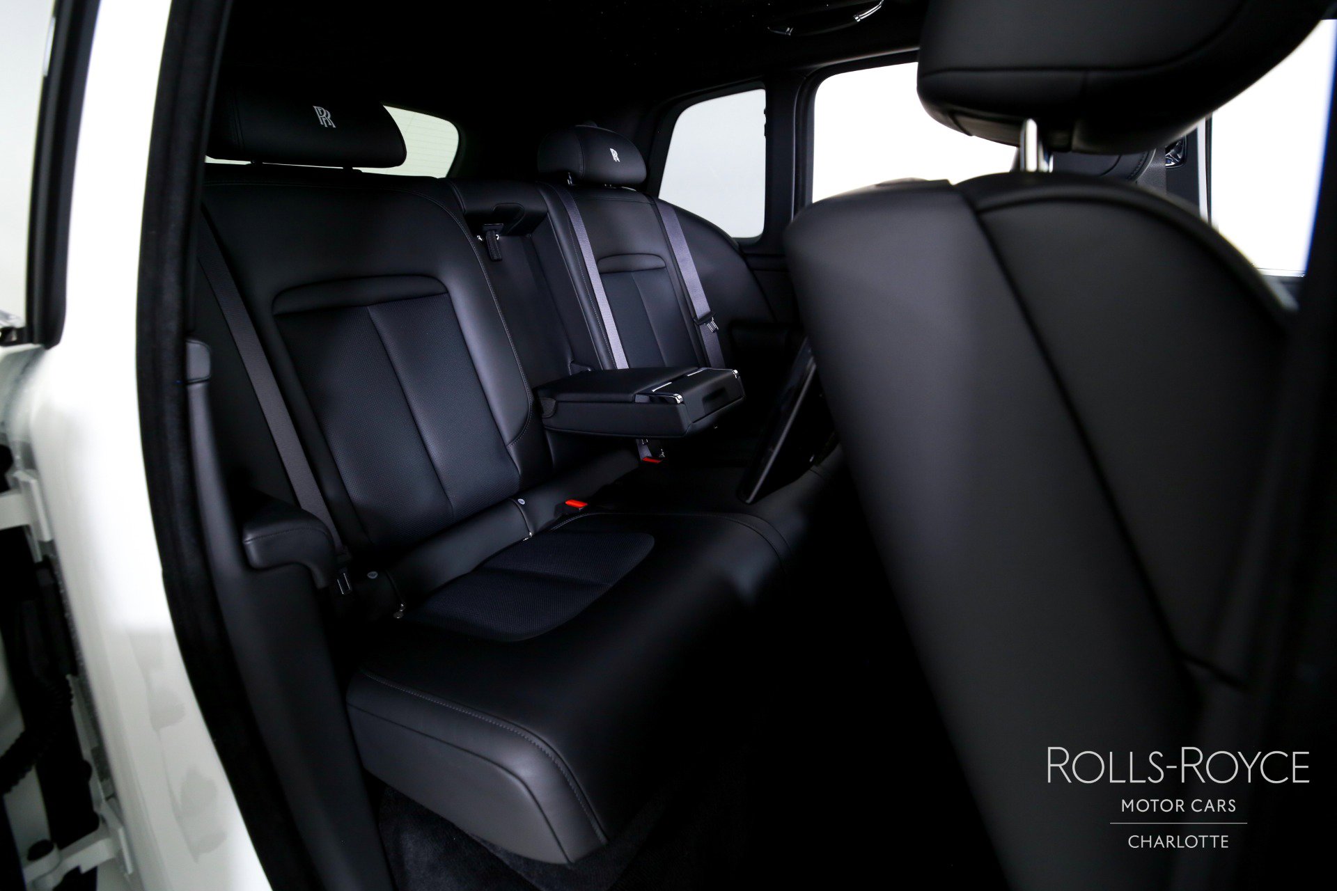New 2026 Rolls-Royce Cullinan AWD/4WD image 30