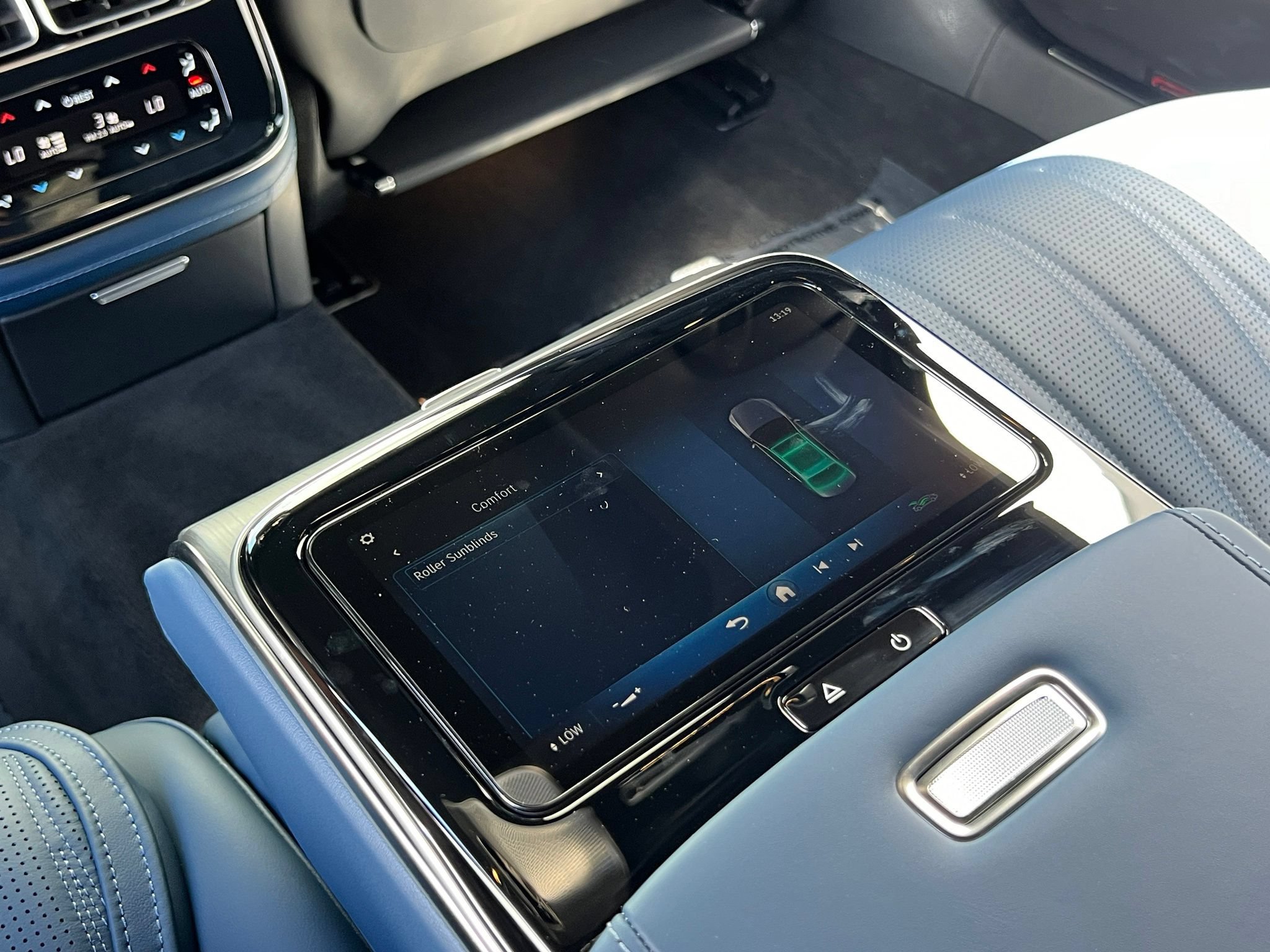 Used 2025 Mercedes-Benz S 63 AMG S image 23