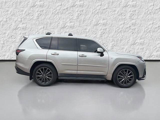 Used 2023 Lexus LX 600 F Sport w/ Accessory Package (A2) AWD/4WD image 2