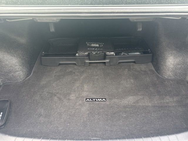 Used 2024 Nissan Altima 2.0 SR image 10