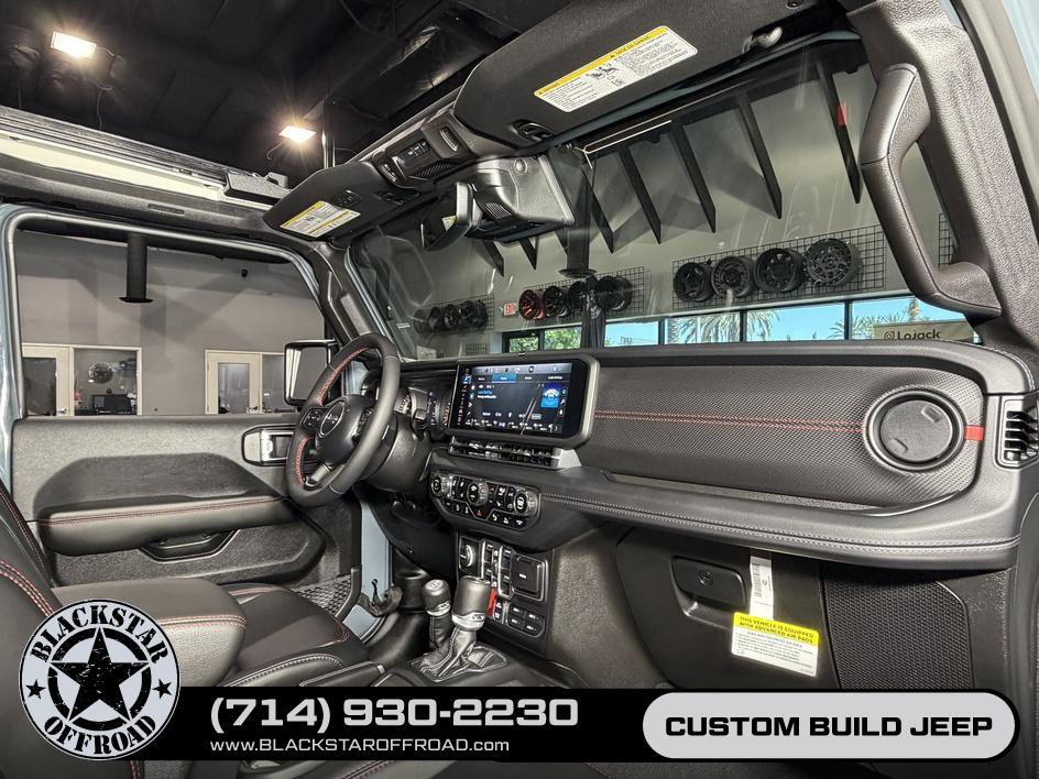 Used 2024 Jeep Wrangler Unlimited Rubicon w/ Capability Package AWD/4WD image 28