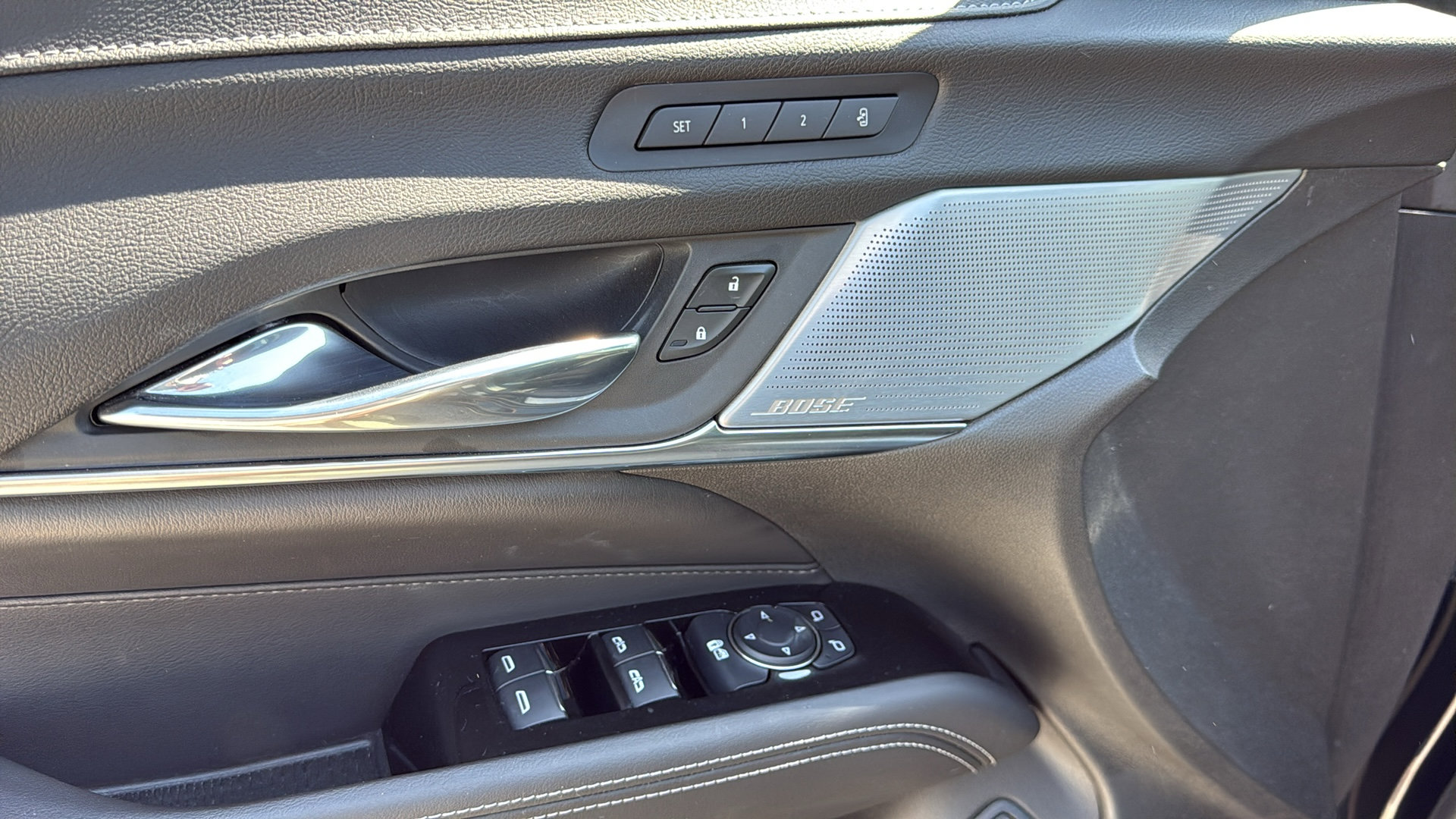 Certified 2022 Cadillac CT4 Premium Luxury AWD/4WD image 11